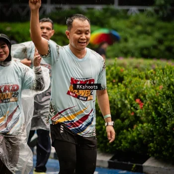 Runner Photo 7876398