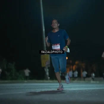 Runner Photo 7876401