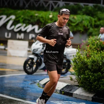 Runner Photo 7876404
