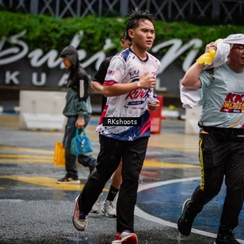 Runner Photo 7876408