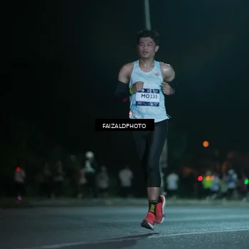 Runner Photo 7876430