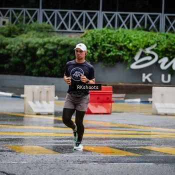 Runner Photo 7876432