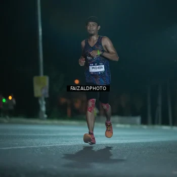 Runner Photo 7876445