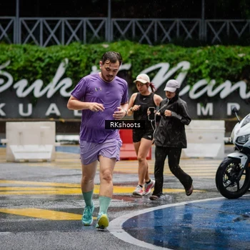 Runner Photo 7876473