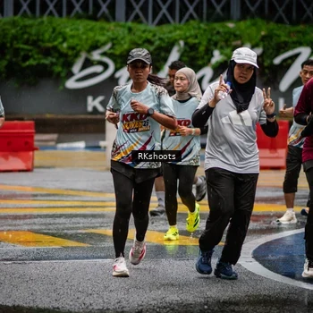 Runner Photo 7876474