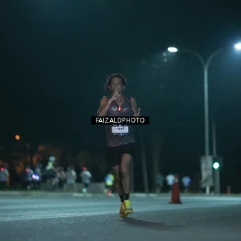 Runner Photo 7876475