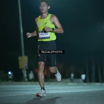 Runner Photo 7876482