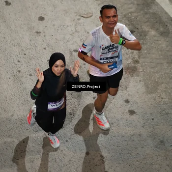 Runner Photo 7876490