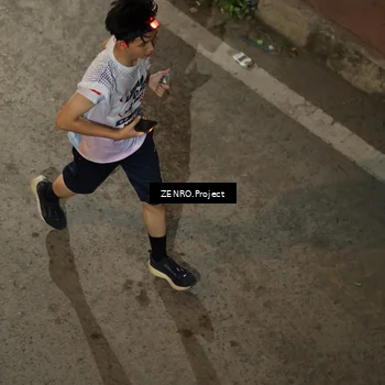 Runner Photo 7876495