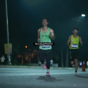 Runner Photo 7876498