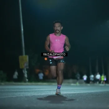 Runner Photo 7876505