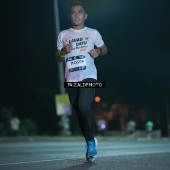 Runner Photo 7876515