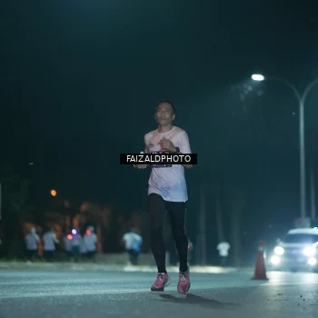 Runner Photo 7876517