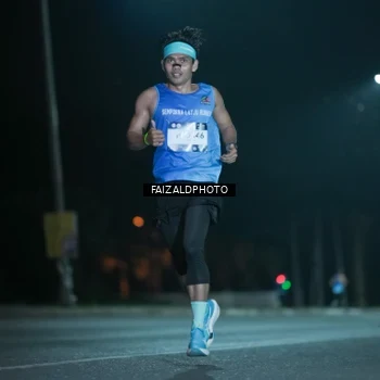 Runner Photo 7876546