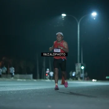 Runner Photo 7876554
