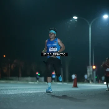 Runner Photo 7876558