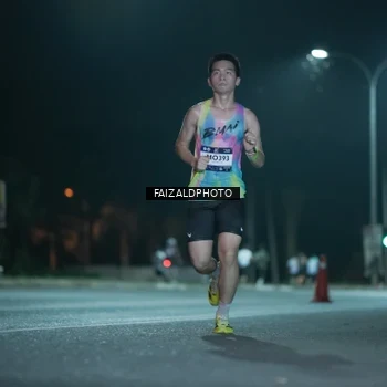 Runner Photo 7876562