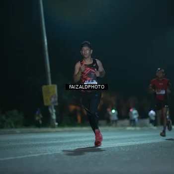 Runner Photo 7876588