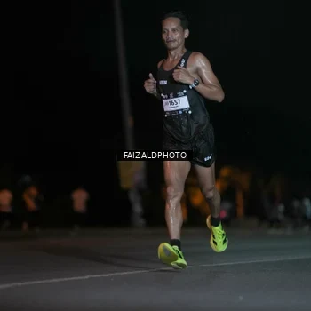 Runner Photo 7876592