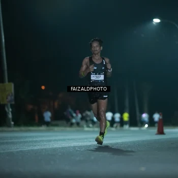 Runner Photo 7876593
