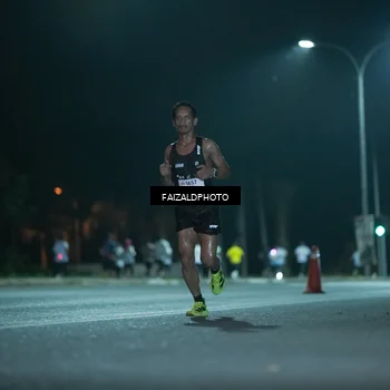 Runner Photo 7876595