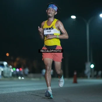 Runner Photo 7876596