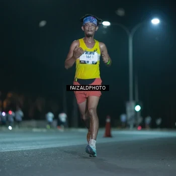 Runner Photo 7876599