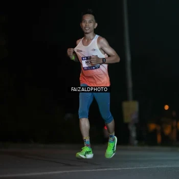 Runner Photo 7876607