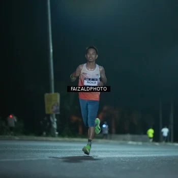Runner Photo 7876608