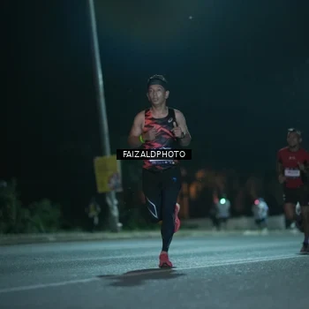 Runner Photo 7876613