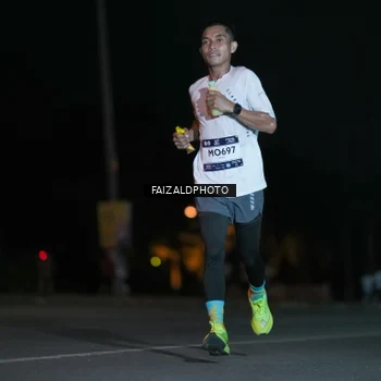Runner Photo 7876621