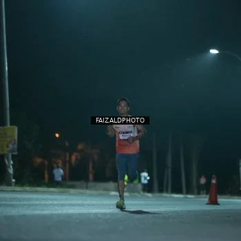 Runner Photo 7876622