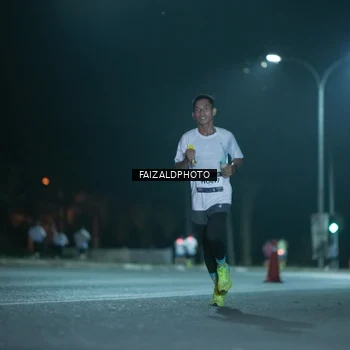 Runner Photo 7876626
