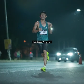 Runner Photo 7876637