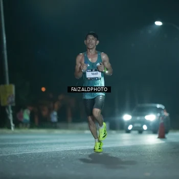 Runner Photo 7876638