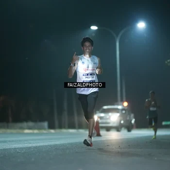Runner Photo 7876646