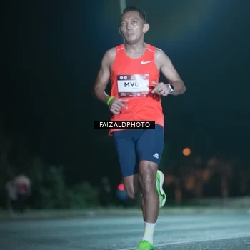 Runner Photo 7876650