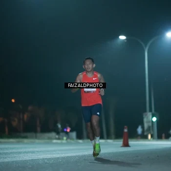Runner Photo 7876655