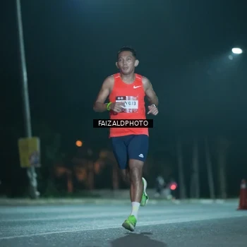 Runner Photo 7876657