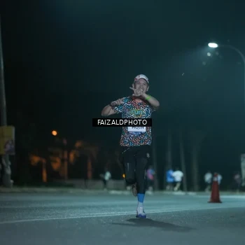 Runner Photo 7876659