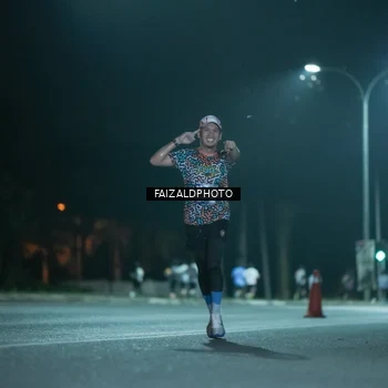 Runner Photo 7876660