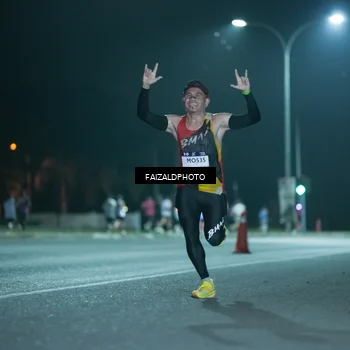 Runner Photo 7876668
