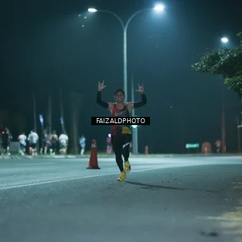 Runner Photo 7876670