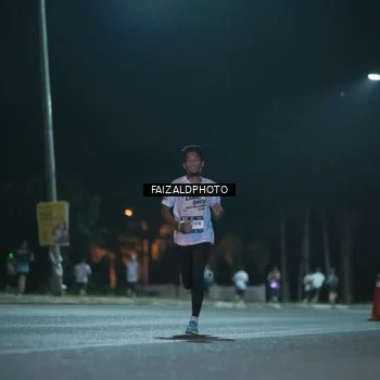 Runner Photo 7876690