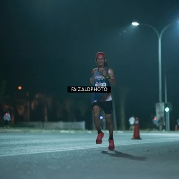 Runner Photo 7876693
