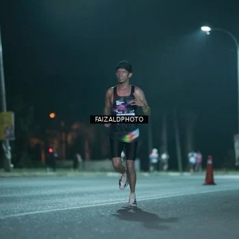 Runner Photo 7876700
