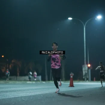 Runner Photo 7876709