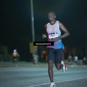 Runner Photo 7876715
