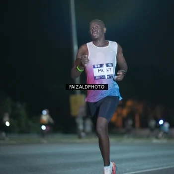 Runner Photo 7876717