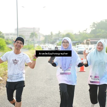 Runner Photo 7876746
